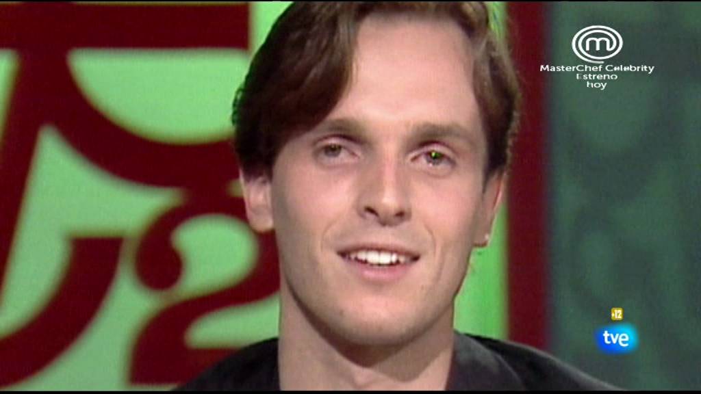 TVE Internacional Eu [Astra1] - publimosca estirada de Masterchef Celebrity en 'Lazos de Sangre' Miguel Bose 2018-09-09-18h34m28s403(compr).jpg